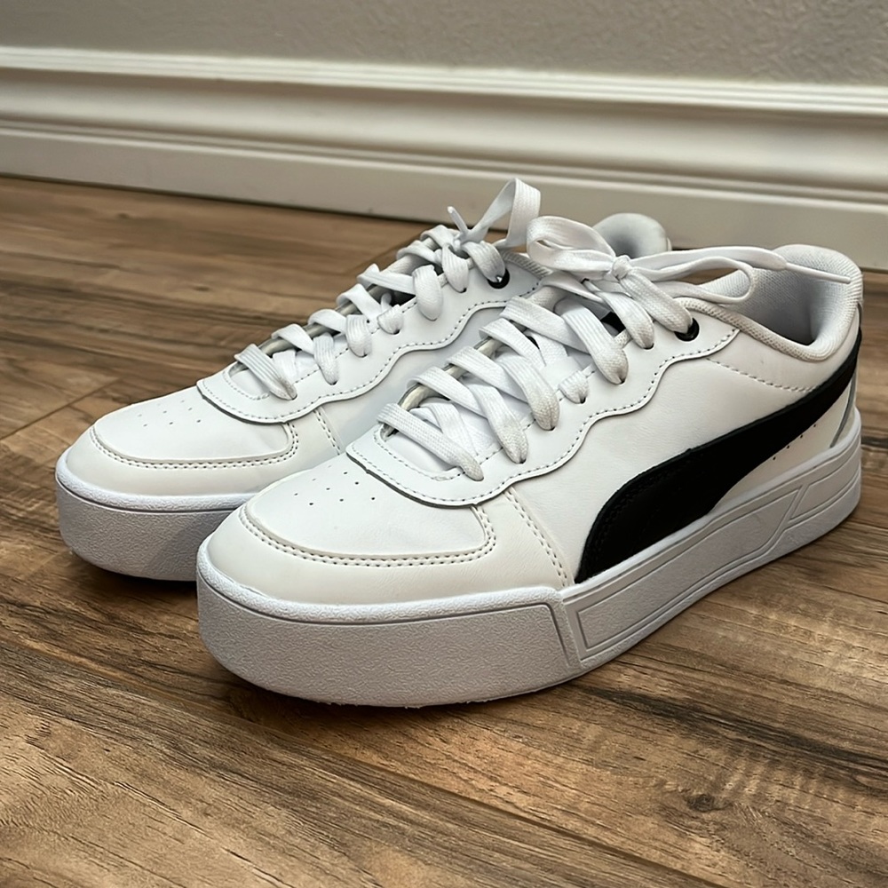 Womens Puma Shoes